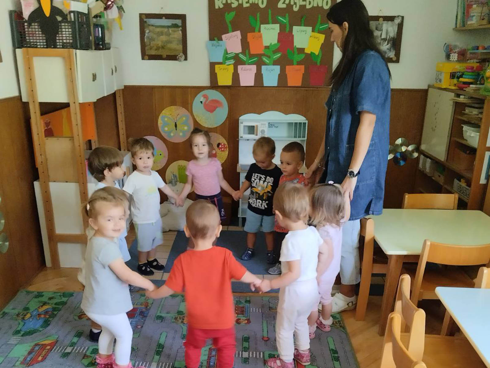 Jesen rumeni jabuka u jasličkoj skupini Ribice u PO Vladimir Nazor